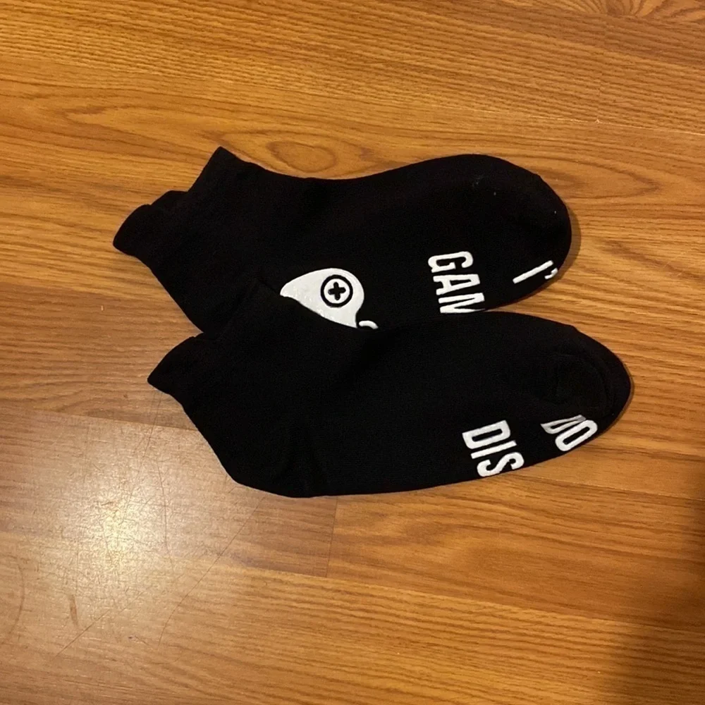 Gaming Socks fits 6-9 (CA) - Picture 3 of 4